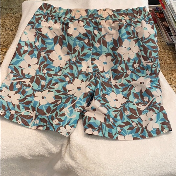 Body Glove Men’s L Swim Trunks w/36” Waist - Picture 4 of 4